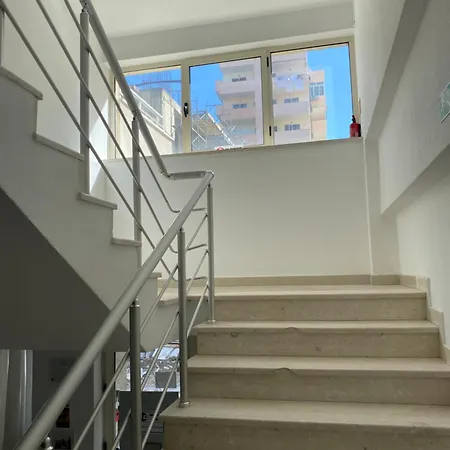 On The 5th Floor With A Beautiful Sea View 501 아파트 *
