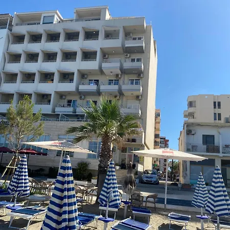 On The 5th Floor With A Beautiful Sea View 501 Durrës